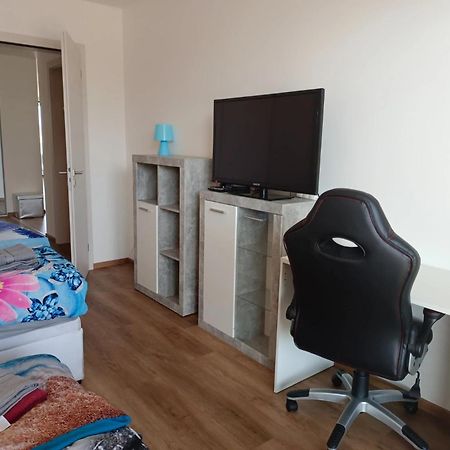 Moderni Pokoj S Parkovanim Zdarma Brno Ngoại thất bức ảnh
